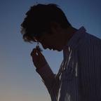 叫我侥幸哥头像