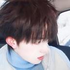 爱吃饼的小馋猫头像