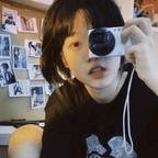 天与橙头像