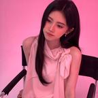 拥抱世界头像