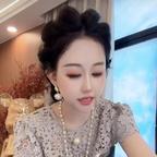 丽丽头像