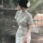叶下墨莲头像